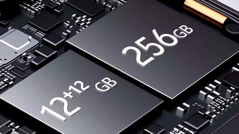 iQOO Z10 Review – 7300mAh Battery, Best Performance King!