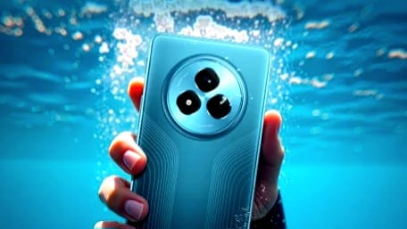 Realme Narzo 80 Pro 5G Review: Best कैमरा, गेमिंग, चार्जिंग, सबकुछ! 3 Realme Narzo 80 Pro 5G Review: Best कैमरा, गेमिंग, चार्जिंग, सबकुछ!