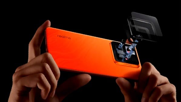 Realme GT 7 Pro Review – Best परफ़ॉर्मेंस, पावरफुल कैमरा और 5G फ्लैगशिप स्मार्टफोन! 2 Realme GT 7 Pro Review – Best परफ़ॉर्मेंस, पावरफुल कैमरा और 5G फ्लैगशिप स्मार्टफोन!