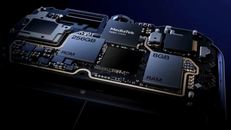 OPPO A6 Pro 5G Review – Best कैमरा, 120Hz AMOLED Display और 67W Fast Charging! 4 OPPO A6 Pro 5G Review – Best कैमरा, 120Hz AMOLED Display और 67W Fast Charging!