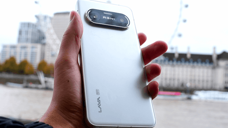 Home 6 Lava Agni 4 Review in Hindi: best 50MP OIS Camera, VAYU AI